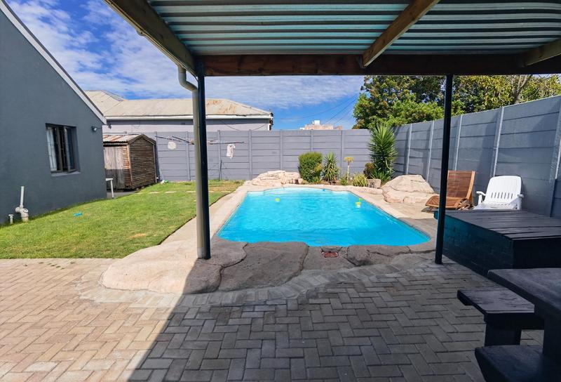 3 Bedroom Property for Sale in Goodwood Estate Western Cape